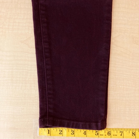 Mossimo Denim Women’s Wine Denim Jeans
Size 14/32R Skinny Super Stretch - Picture 8 of 10